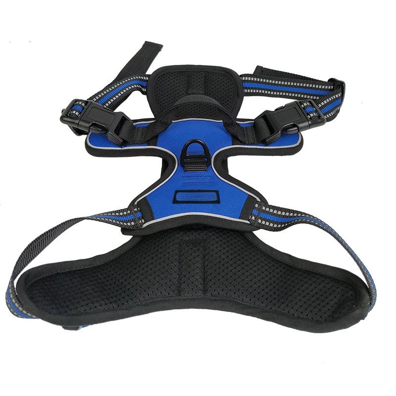 Dog leash, medium to large dog vest style explosion-proof punch, with handle reflective strip for walking dog leash